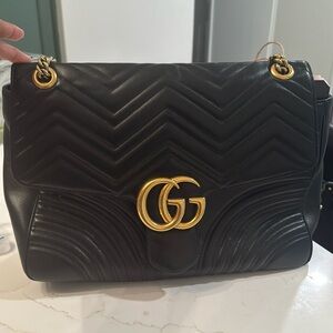 GG MARMONT MEDIUM SHOULDER BAG